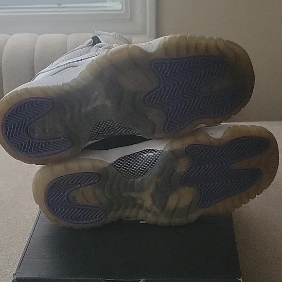 Jordan Retro 11 - Picture 5 of 6